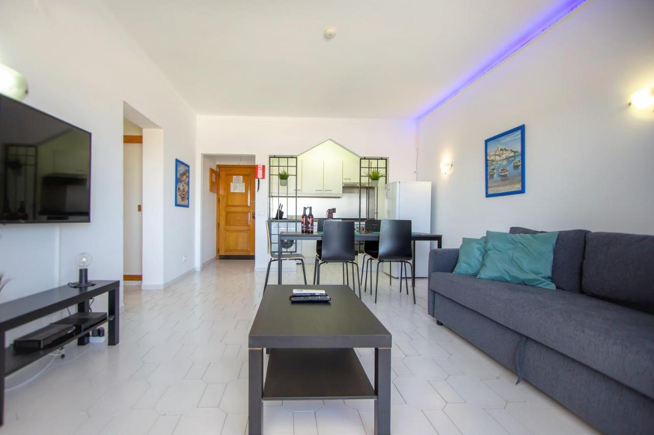 Sea View Apartment - 3 Swimming Pool & Fitness البوفيرا المظهر الخارجي الصورة